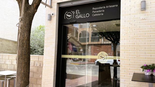 Confitería-panadería El Gallo