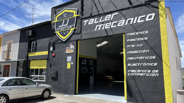 Apertura del taller mecánico JJ Motor
